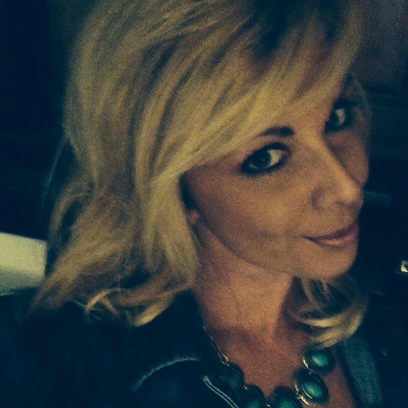 Meet your Posher, Dana - Picture 4 of 8